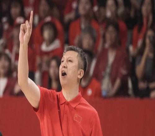 攻防碾壓！第三節狂勝16分，中國隊掀起259進攻高潮