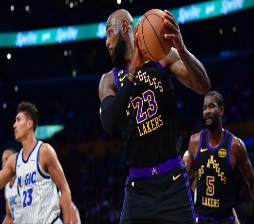 輸魔術(shù)遭2連?。『私?戰(zhàn)籃板輸29個(gè)，佩林卡的致命失誤坑慘東詹