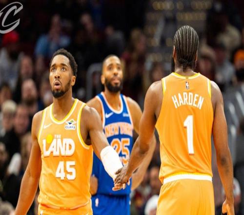 哈登手部骨折，騎士被絕殺！阿倫29分壓哨超時(shí)，施羅德空砍26分