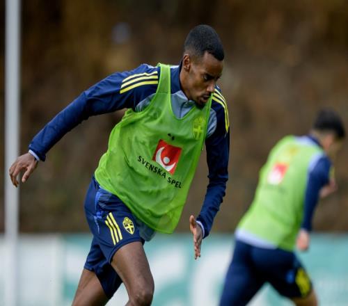 瑞典國家隊繼續呼吁征召伊薩克參加世預賽附加賽_英超直播