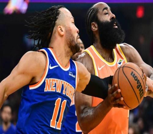 壞消息，騎士隊詹姆斯哈登在對陣尼克斯的比賽中拇指骨折