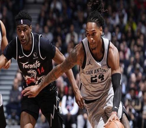 瓦塞爾21+5英格拉姆20+11馬刺客場逆轉猛龍