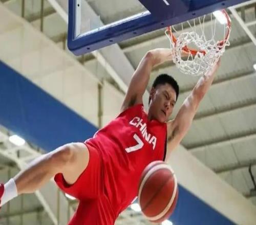 李弘權:穿上china是我人生當中非常偉大的榮幸不會輕易放過機會