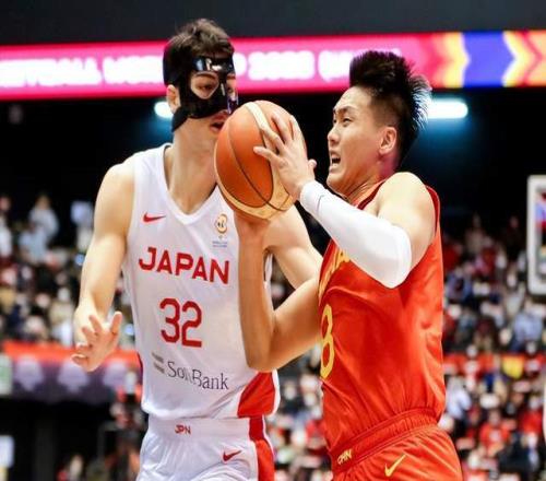 中國男籃決戰(zhàn)日本男籃萬眾矚目！郭士強押寶四大射手，CCTV5直播