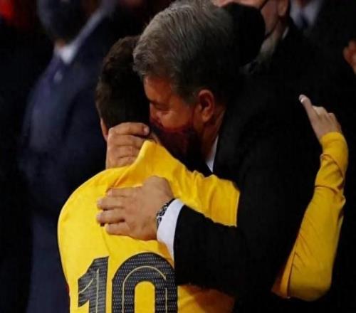 拉波爾塔新書揭秘：曾苦等梅西父子一月無果，詳述哈維變臉始末