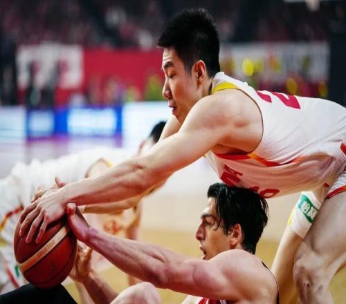 大逆轉！中國男籃客場擊敗日本獲首勝