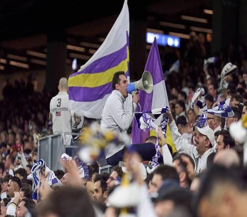 皇馬比賽解說(shuō)員：伯納烏看臺(tái)今晚將展示反種族主義及尊重Tifo