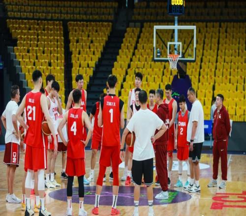 關鍵利好!世預賽關鍵戰:日本男籃迷之操作,中國男籃勝率大增!