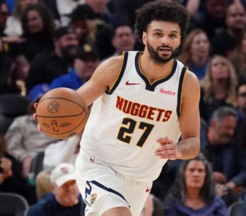 離場(chǎng)前8分鐘得到2分，掘金官方：穆雷下半場(chǎng)因生病提前退賽