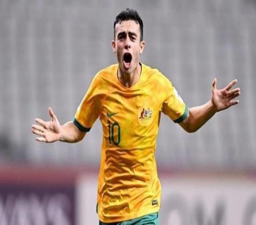 澳媒：澳超21歲中場巴多拉托吸引了德甲、意甲等球隊的關注