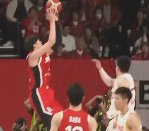 麻了！0分，全部0分！中國男籃核心前鋒醒醒