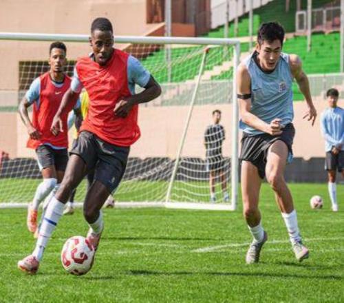 92！拉唐殺瘋了！申花433火力全開球迷：李金羽別被這場球騙了