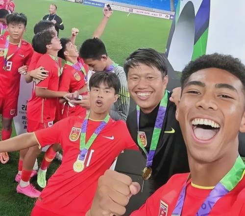 恒大足校，四大超新星：登陸中超！張洪福，即將加盟遼寧鐵人