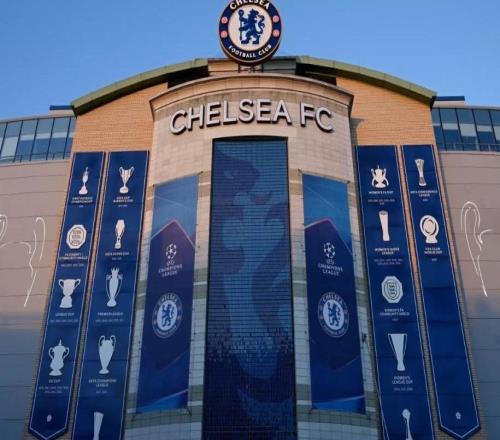 衛報：英超俱樂部不滿歐足聯未經通知就公布財務細節