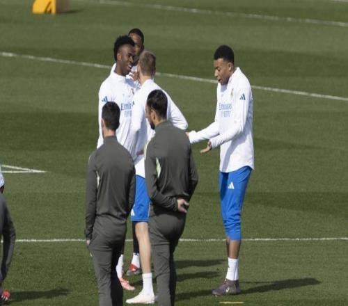 世體：皇馬即將迎來賽季關鍵3月，但球隊陣容深度已跌至谷底