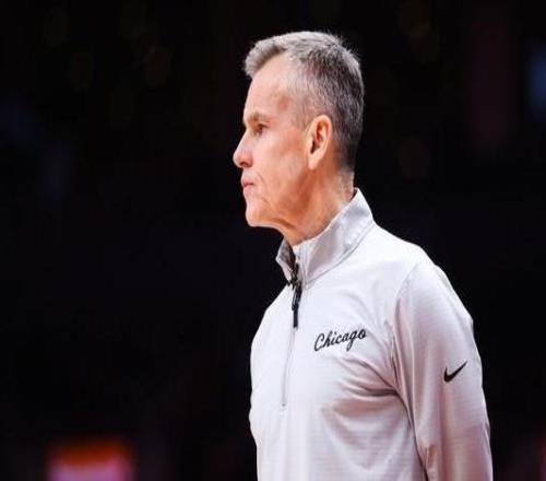 多諾萬:老板或管理層從未傳達過任何要擺爛的信息