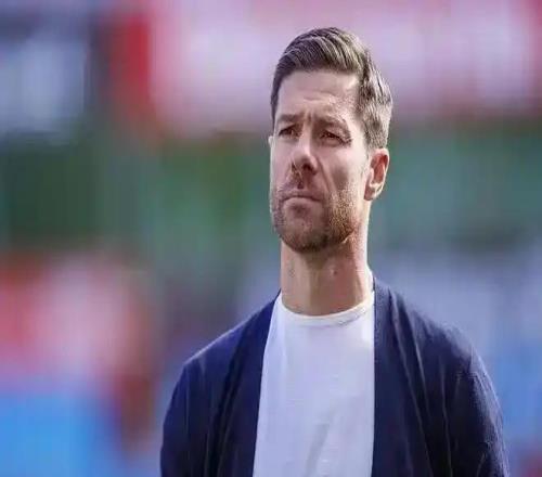 卡皮奧澄清西甲媒體偏心巴薩，阿隆索需要汲取前輩的挫折經(jīng)驗(yàn)