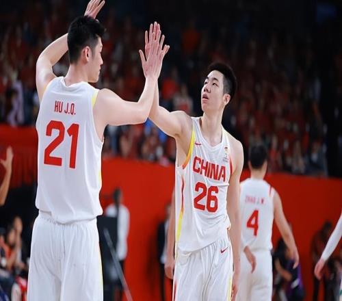 中國隊(duì)能大翻盤戰(zhàn)勝日本，關(guān)鍵的原因就是沒有征召周琦入隊(duì)