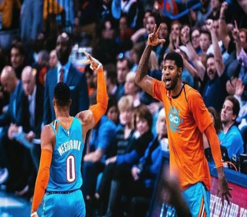 你是真臟！約基奇差點(diǎn)被打！慣犯當(dāng)場(chǎng)驅(qū)逐！