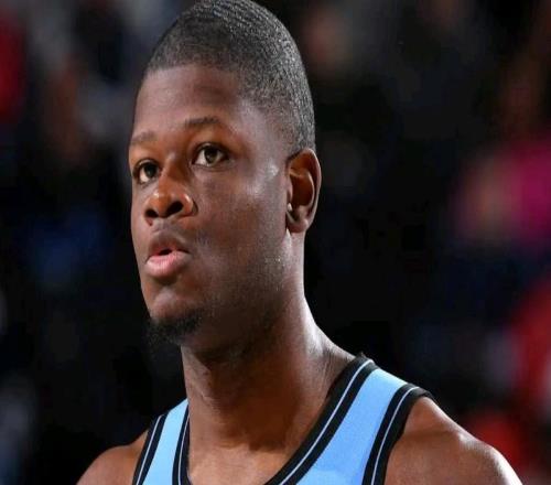 簽約達成！前快船2米13大中鋒，成功殺回NBA！