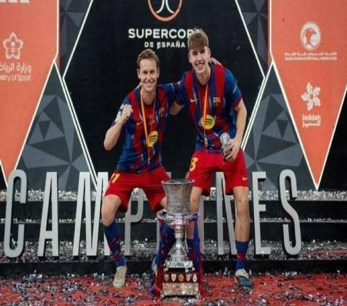 世體：湯米馬克斯將填補(bǔ)德容空缺，他有望在一線隊(duì)站穩(wěn)腳跟