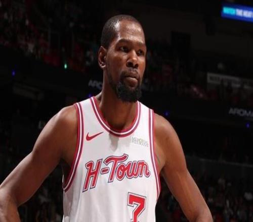 杜蘭特：熱火守在禁區(qū)賭我們投不進(jìn)問題是他們賭贏了