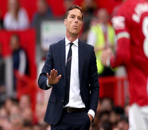 伯恩利主帥表達不滿判罰引發(fā)疑慮但對球隊依舊感到自豪_英超直播