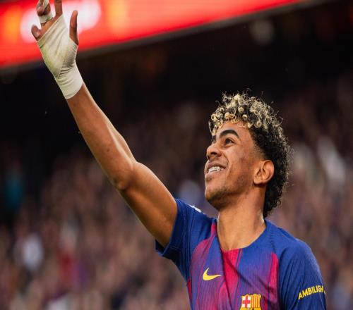 每體:大勝黃潛重燃巴薩信心,全隊誓要抓住1%的奇跡逆轉馬競