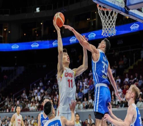 男籃世界杯預選賽中國隊逆轉戰勝中國臺北隊