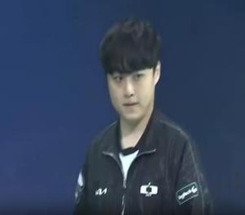 許哥成特蛆了末局佐伊27次局永恩14慘遭Vicla打爆