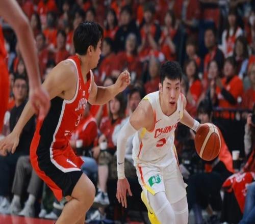 男籃3大好消息：5人滿分，郭士強破紀錄，重點要感謝3人不上場