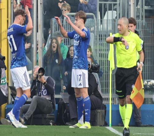 意甲最新積分戰報：科莫超越尤文，那不勒斯絕殺，國米8連勝