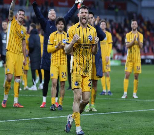 40歲米爾納續約未定仍愿再戰，英超歷史出場王坦言未來兩難