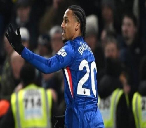 新年新氣象，若昂佩德羅將臟辮發型改為爆炸頭