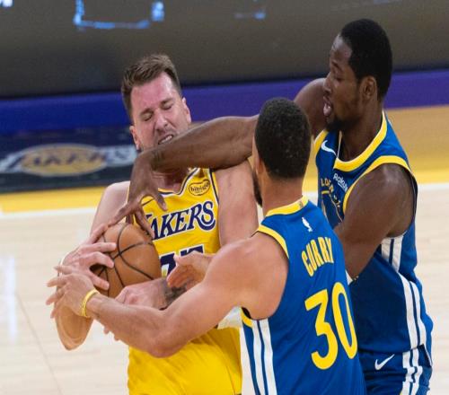 廢隊(duì)友離開(kāi)庫(kù)里后，庫(kù)明加成為老鷹MVP！