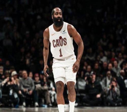 騎士險勝！哈登22分12罰，莫布里17+13全隊第一，湖人舊將也爆發