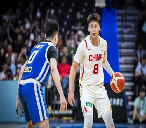 又一次拖了球隊的后腿，中國隊真不應該再招這位愛惹麻煩的球員了