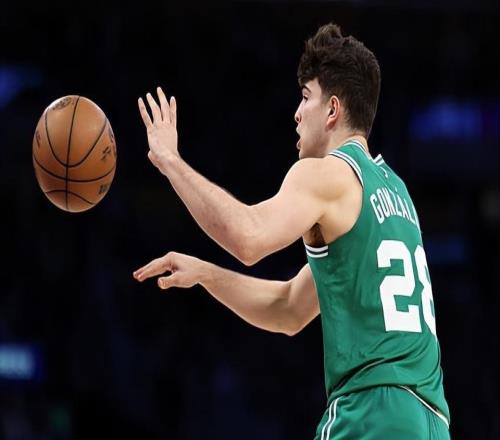 防守能力確實不錯，但凱爾特人側翼新秀必須要提升外線投籃效率