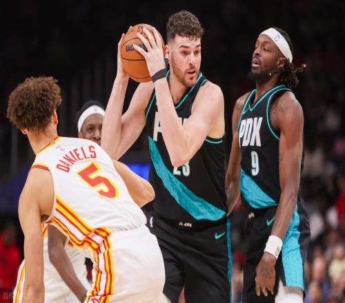 庫明加隔扣楊瀚森！奧孔武打爆克林根，老鷹狂勝！看清這5名球員