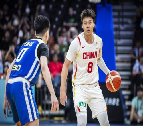 中國男籃逆轉揪出最大毒瘤！13中2險些葬送好局，郭士強看走眼了