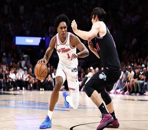 先發控衛出場時間回到37分鐘，火箭也是又一次走向了失敗