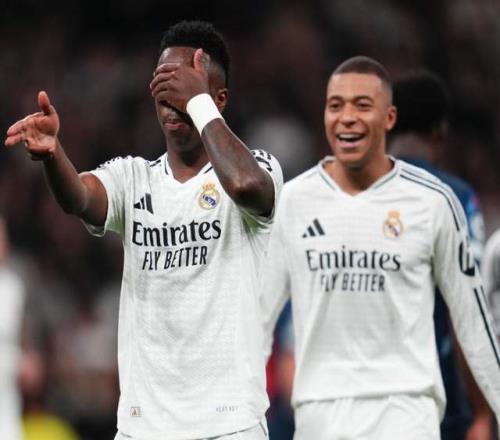 阿隆索下課后維尼修斯當(dāng)大腿：5場6球！皇馬開啟續(xù)約談判