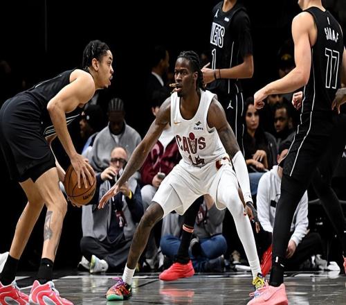 把頂級外線大閘白送給了騎士,真不知道國王到底在想些什么