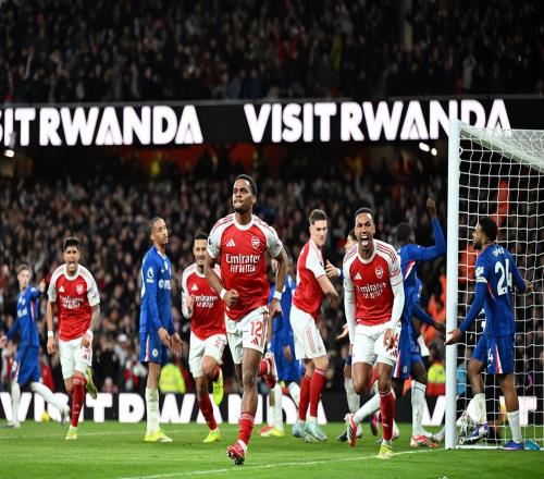 隨著阿森納21切爾西英超最新積分榜！曼聯(lián)沖到第3熱刺瀕臨降級