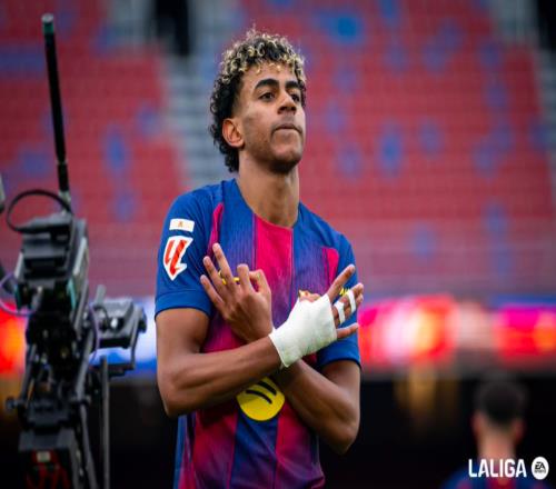 41！18歲天才世界波+完美戴帽22場造22球11.1億豪門完勝聯(lián)賽第3