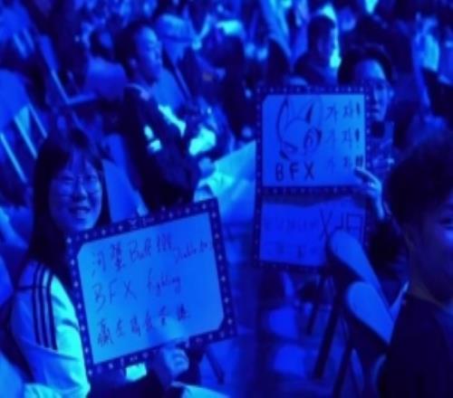 Cryin：Chovy這個(gè)人的能力不需要吹，他在LCK打得就是好