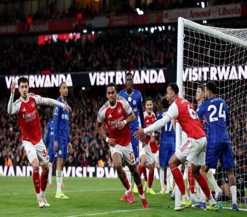 壓制，阿森納各項(xiàng)賽事對(duì)陣切爾西已連續(xù)11場(chǎng)不敗