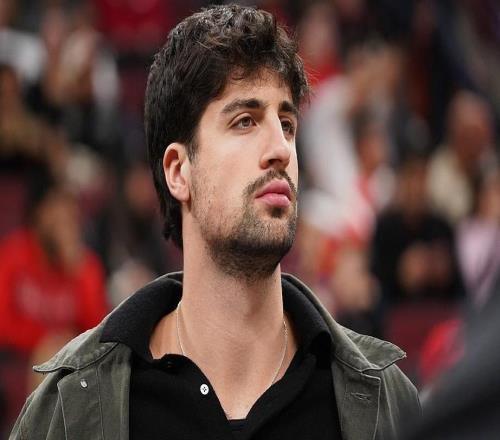 官方：阿夫迪亞將繼續(xù)缺席今日對(duì)黃蜂的比賽，克林根可以出戰(zhàn)