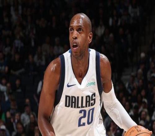 Stein：米德爾頓放棄尋求買斷將為獨行俠效力至本賽季結束