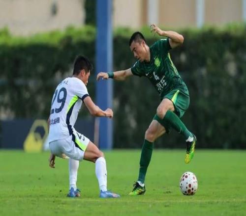 李磊傷了，國安新援首秀改位置成功蒙哥推翻無效控球激活張玉寧